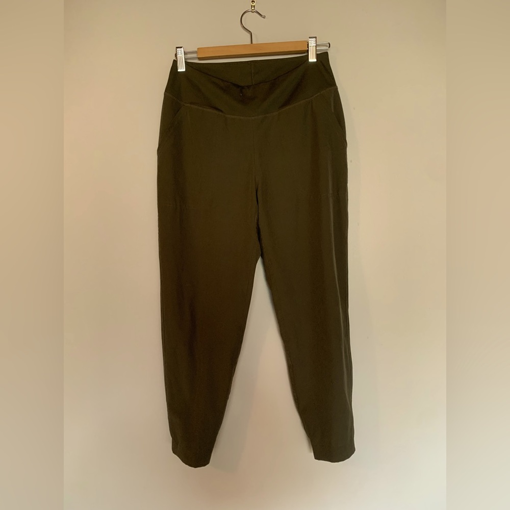 Patagonia Women’s Happy Hike Studio Pants in Basin Green - Size S